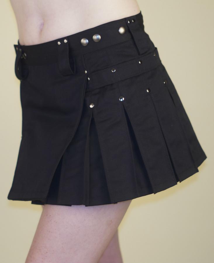 Black MiniKilt with Gun Metal Hardware