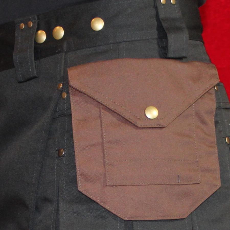 Large Attachable Pockets